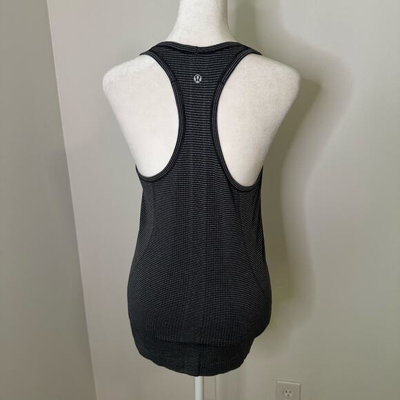 Lululemon gray and black striped Swiftly Tech tank top size 6 - Picture 4 of 11